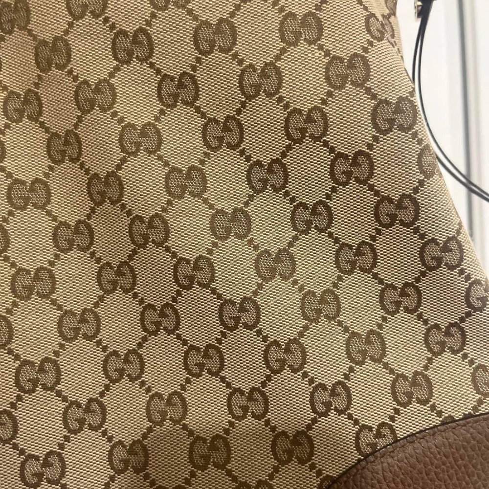 Gucci Bag - Picture 13 of 16